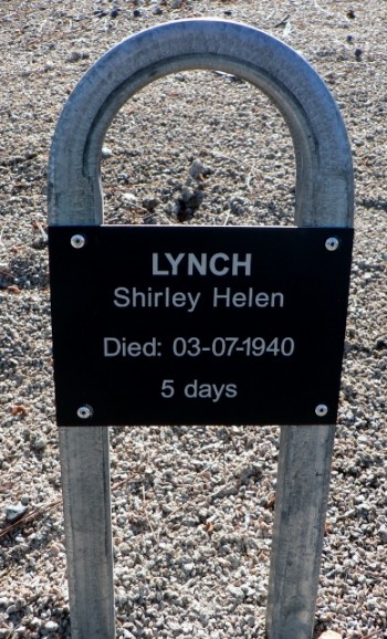 Shirley Helen LYNCH - Winton Cemetery