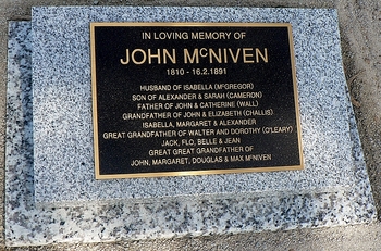 John MCNIVEN - Winton Cemetery