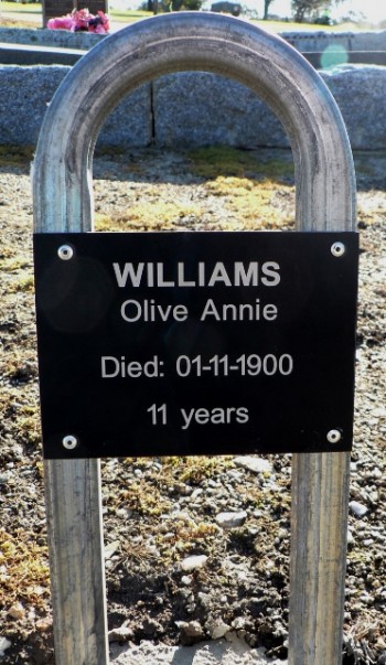 Olive Annie WILLIAMS - Winton Cemetery