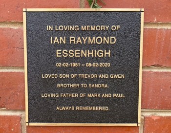 Ian Raymond ESSENHIGH - Moorngag Cemetery