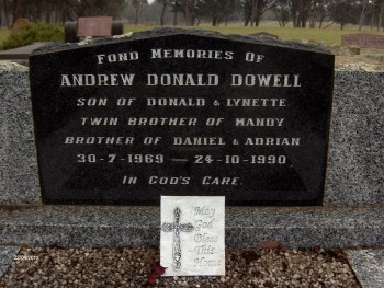 Andrew Donald DOWELL - Moorngag Cemetery