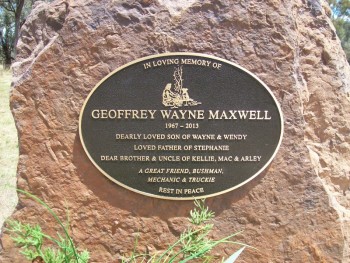 Geoffrey Wayne MAXWELL - Moorngag Cemetery
