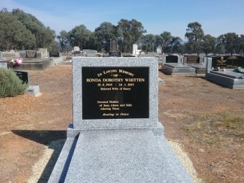 Ronda Dorothy WHITTEN - Moorngag Cemetery